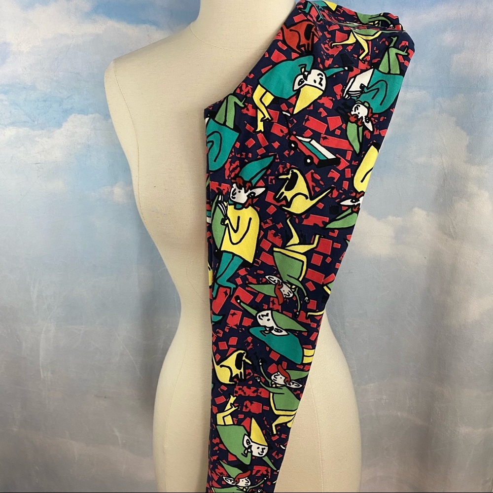 LuLaRoe Holiday Elf Leggings Tween